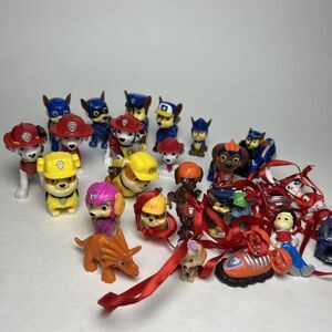 26 Pc Spin Master Paw Patrol Figures & Mini Ornaments
